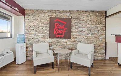 Photo 4 - Red Roof Inn Jackson Downtown - Fairgrounds