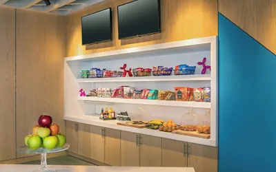 Photo 4 - Aloft by Marriott Framingham