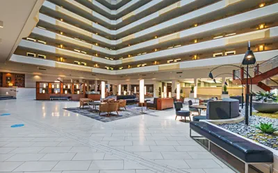 Photo 5 - Houston Marriott South at Hobby Airport