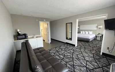 Photo 5 - Baymont by Wyndham Peoria