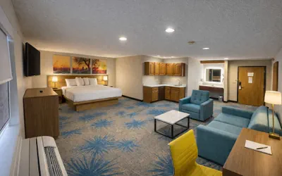 Photo 5 - Days Inn by Wyndham Sturgis