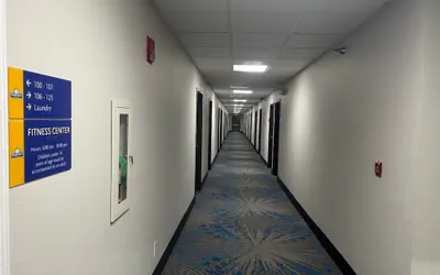 Photo 4 - Days Inn by Wyndham Sturgis