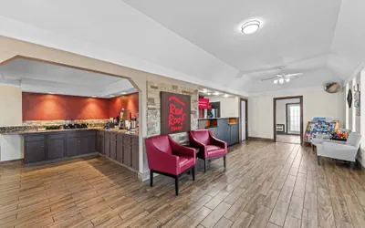 Photo 5 - Red Roof Inn Ardmore