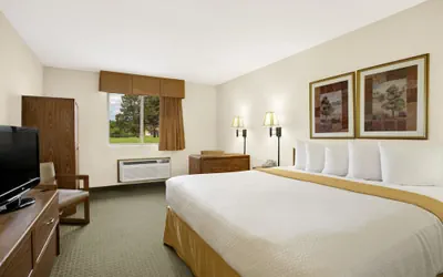Photo 5 - Days Inn by Wyndham Rapid City