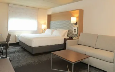 Photo 2 - Holiday Inn Salem - I-93 at Exit 2 by IHG