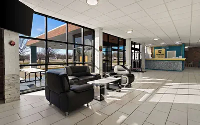 Photo 5 - Clarion Pointe Bloomington – Normal near I-55 and University