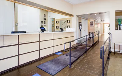 Photo 2 - Comfort Inn Sunnyvale - Silicon Valley