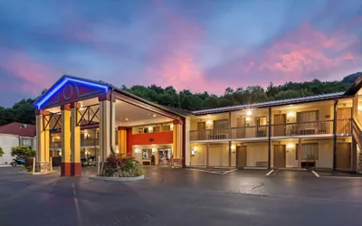 Photo 2 - Best Western Mountainbrook Inn