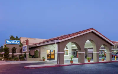 Photo 2 - Travelodge by Wyndham Hemet CA