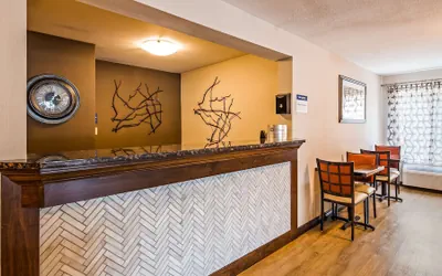 Photo 3 - Best Western Galena Inn & Suites