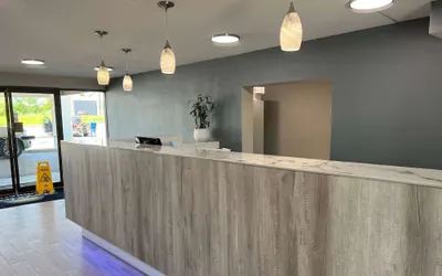 Photo 3 - Days Inn by Wyndham Cincinnati East