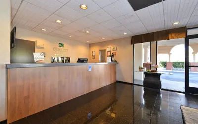 Photo 4 - Quality Inn Temecula Valley Wine Country