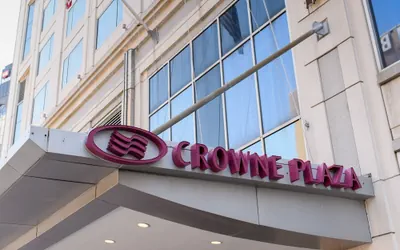 Crowne Plaza Cleveland at Playhouse Square by IHG