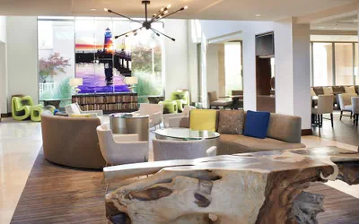 Photo 5 - Detroit Metro Airport Marriott