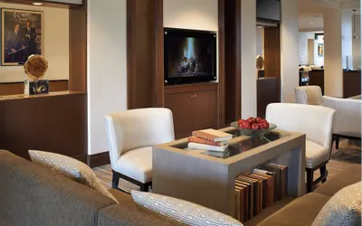 Photo 2 - Detroit Metro Airport Marriott