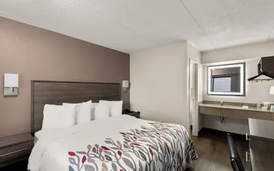 Photo 5 - Red Roof Inn Binghamton - Johnson City