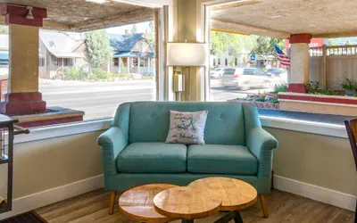 Photo 4 - Econo Lodge  Inn & Suites Durango