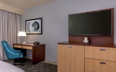 Photo 4 - DoubleTree by Hilton Columbia