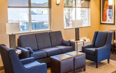 Photo 5 - Comfort Inn Roseburg