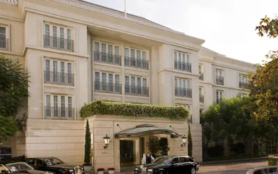 Photo 2 - The Peninsula Beverly Hills