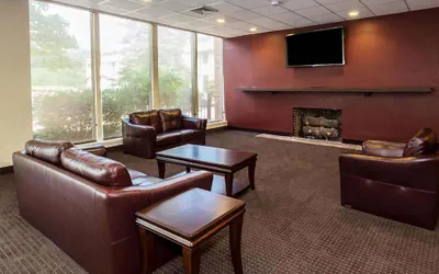 Photo 3 - Days Inn by Wyndham Williamsport