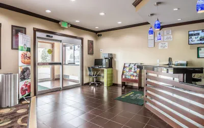 Photo 3 - Quality Inn Coralville - Iowa River Landing
