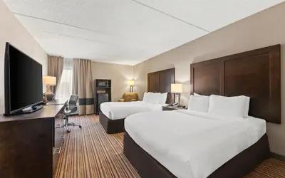Photo 5 - Comfort Inn Lehigh Valley West - Allentown