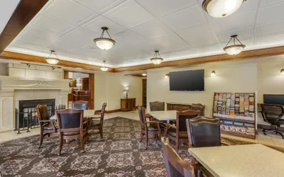 Photo 4 - Best Western Plus Greenwell Inn