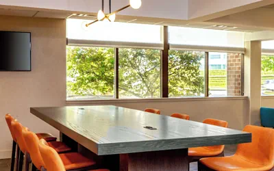 Photo 3 - DoubleTree by Hilton Hotel Boston - Westborough