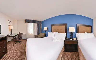 Photo 4 - Ramada Plaza by Wyndham Sheridan Hotel & Convention Center