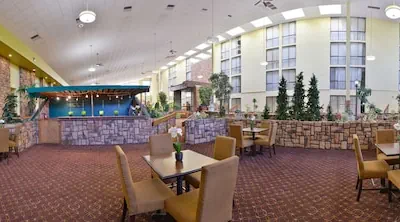 Photo 2 - Ramada Plaza by Wyndham Sheridan Hotel & Convention Center