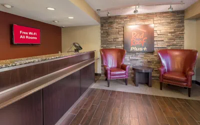 Photo 3 - Red Roof Inn PLUS+ Columbus - Dublin 
