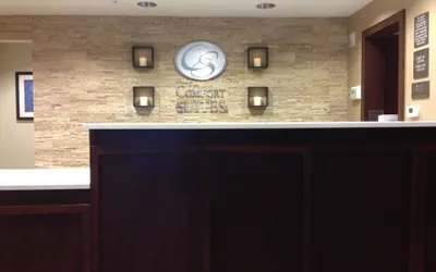 Photo 2 - Comfort Suites Youngstown North