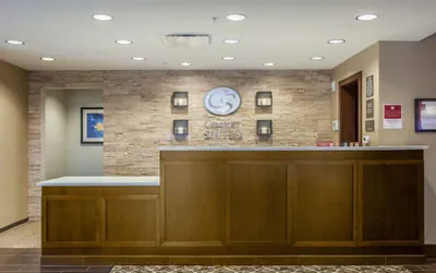 Photo 4 - Comfort Suites Youngstown North
