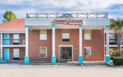 Photo 2 - Howard Johnson by Wyndham Aiken
