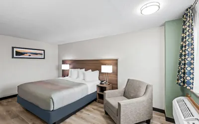 Photo 2 - Quality Inn West Des Moines - Clive