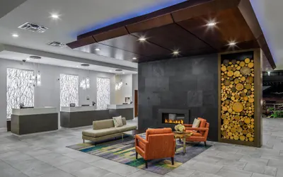 DoubleTree by Hilton Rochester