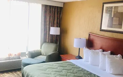 Photo 2 - Quail Inn & Suites