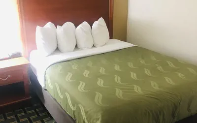 Photo 5 - Quail Inn & Suites