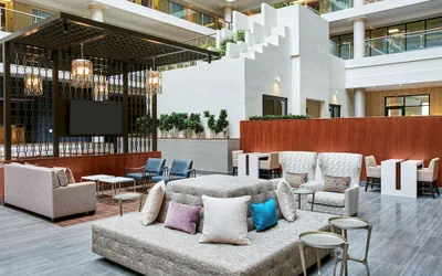 Photo 5 - Embassy Suites by Hilton Washington DC Georgetown