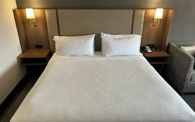 Photo 3 - Holiday Inn Niagara Falls State Park Entry by IHG