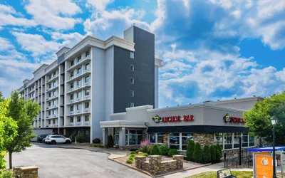 Holiday Inn Niagara Falls State Park Entry by IHG