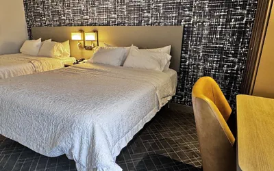 Photo 4 - Pittsburgh Airport Inn and Suites