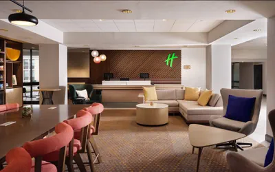 Photo 3 - Holiday Inn Boston - Dedham Hotel & Conference Center by IHG