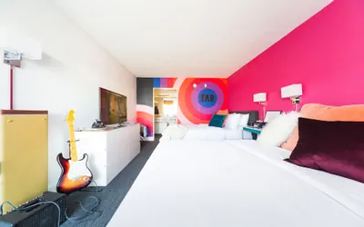 Photo 4 - The Rambler Hotel
