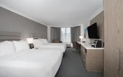 Photo 5 - Crowne Plaza Costa Mesa Orange County by IHG