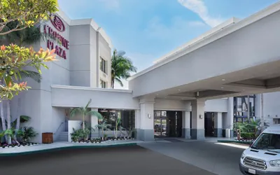 Photo 2 - Crowne Plaza Costa Mesa Orange County by IHG