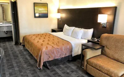 Photo 4 - Quality Inn Riverside near UCR and Downtown