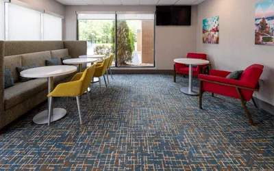 Photo 4 - Hampton Inn Commerce