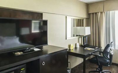 Photo 4 - Holiday Inn Express Big Rapids by IHG